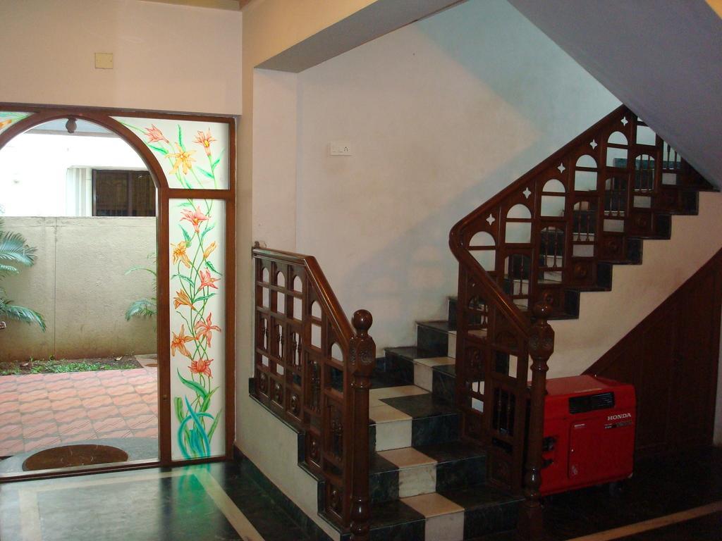 Lloyds Serviced Apartments,Krishna Street,T Nagar Chennai Room photo