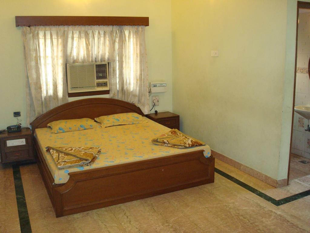 Lloyds Serviced Apartments,Krishna Street,T Nagar Chennai Room photo